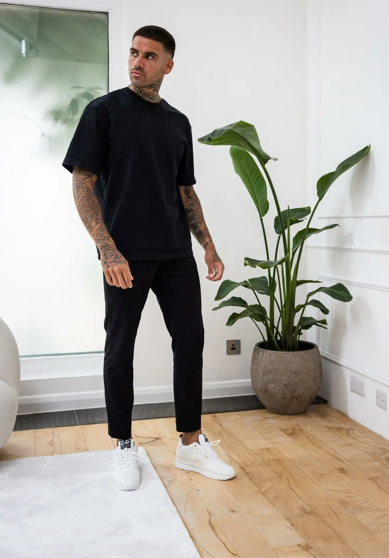 Look taller with CONZURI Height-Boosting shoes