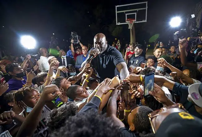 Everyone loves Shaq